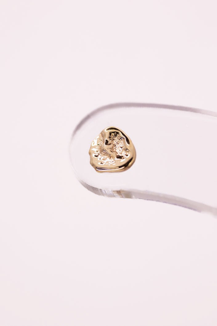 Organic threadless end OVAL shaped